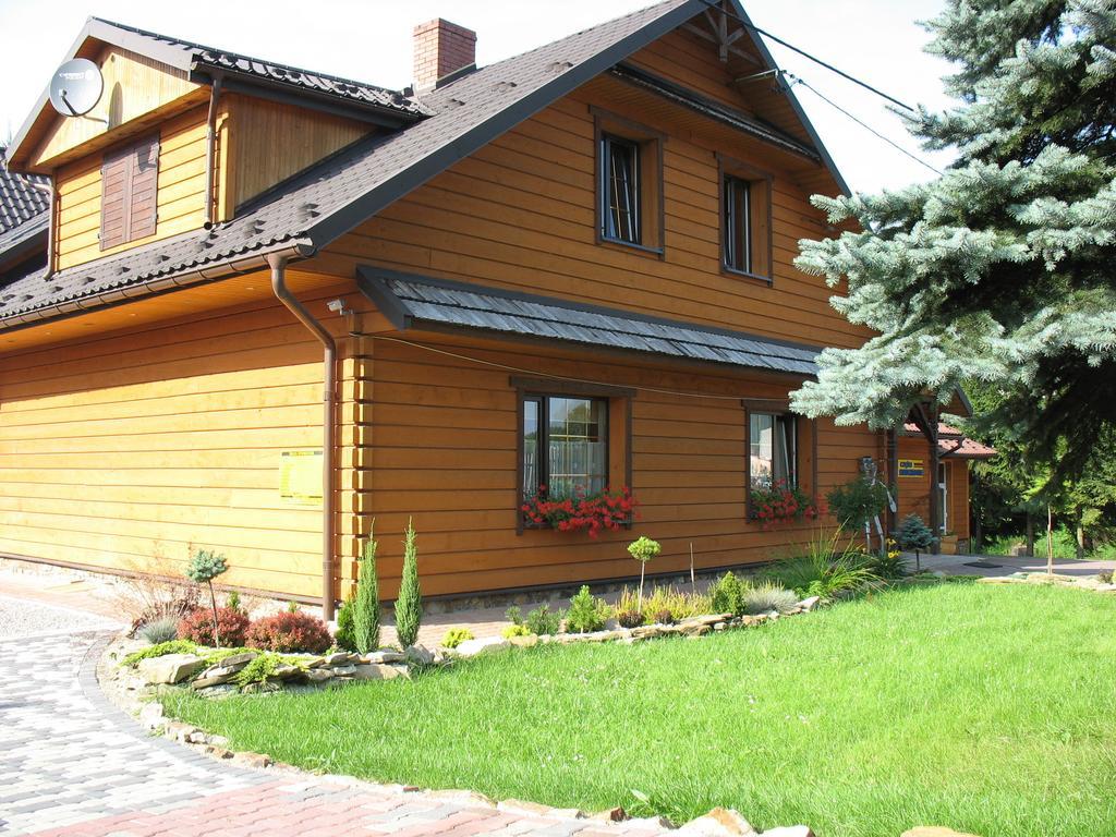 Domek Marcow Ustrzyki Dolne Luaran gambar